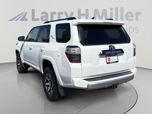 Used 2024 Toyota 4Runner TRD Off-Road Premium w/ Moonroof Package AWD/4WD image 3