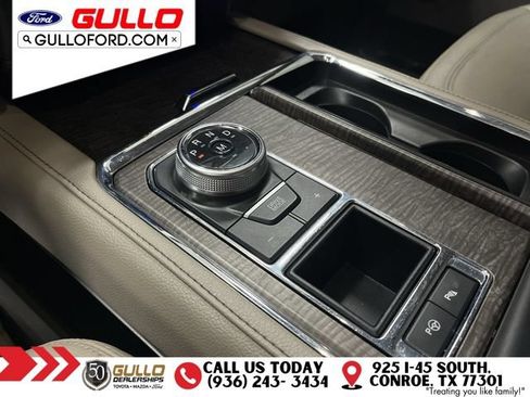 Certified 2020 Ford Expedition Limited w/ Texas Edition Package RWD image 29
