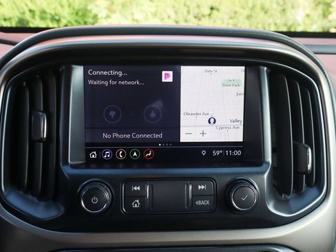 Used 2019 Chevrolet Colorado Z71 image 30