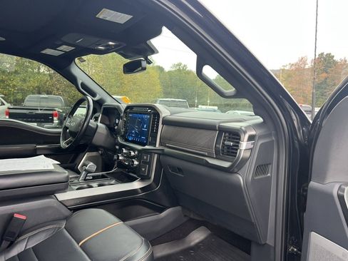 Certified 2022 Ford F150 Platinum w/ Equipment Group 701A High image 13