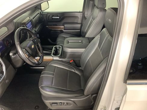 Used 2022 Chevrolet Silverado 1500 High Country w/ LPO, Dark Essentials Package image 28