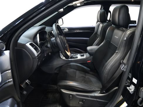 Used 2021 Jeep Grand Cherokee SRT AWD/4WD image 31