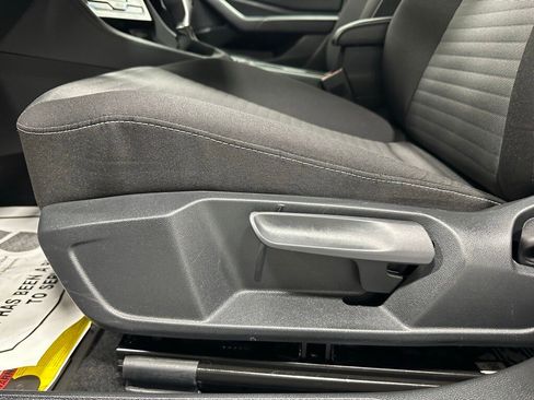 Used 2025 Volkswagen Jetta S image 12