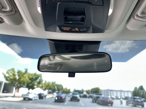 Used 2026 Toyota Corolla LE FWD image 27