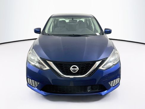 Used 2019 Nissan Sentra FWD image 2