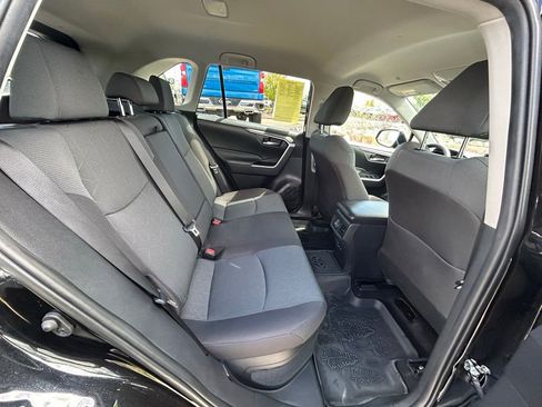 Used 2024 Toyota RAV4 AWD Hybrid image 29