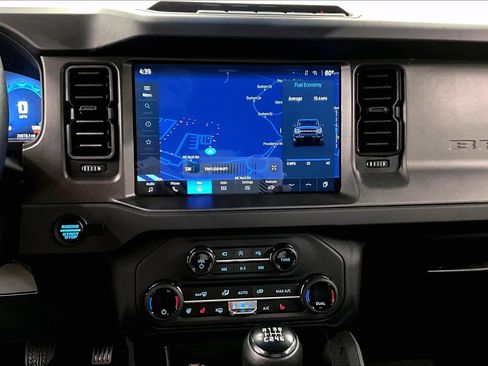Used 2025 Ford Bronco Badlands AWD/4WD image 28