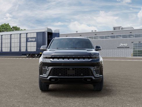 New 2026 Jeep Grand Wagoneer SW w/ HD Trailer Tow Package image 6