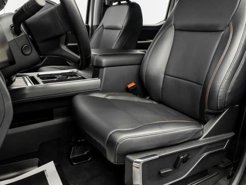 Used 2024 Ford F350 Lariat w/ Lariat Ultimate Package image 31