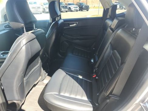 Used 2023 Ford Edge SEL w/ Convenience Package image 17