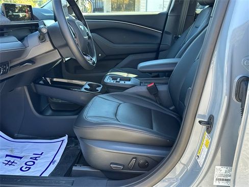 New 2025 Ford Mustang Mach-E Premium image 9