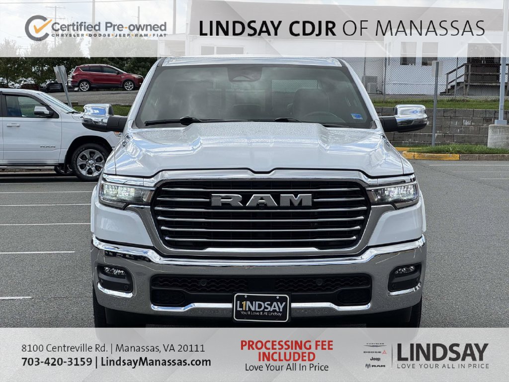 Used 2025 RAM 1500 Laramie AWD/4WD image 3