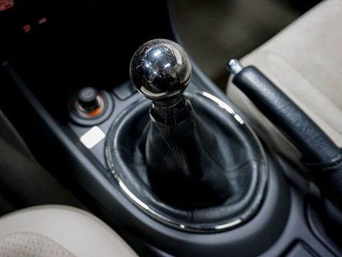 Used 2002 Lexus IS 300 image 10