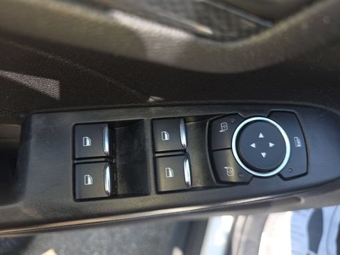 Used 2024 Ford Escape ST-Line w/ Tech Pack #1 FWD image 29