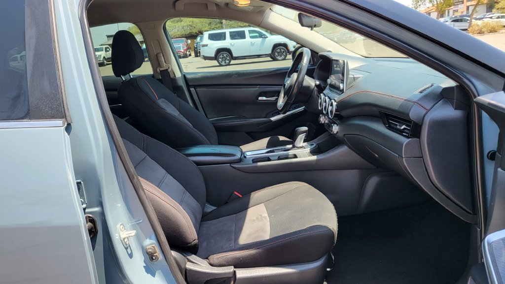 Used 2024 Nissan Sentra SR FWD image 19