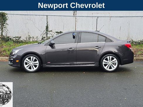 Used 2015 Chevrolet Cruze LTZ w/ Sun, Sound and Sport Package image 8