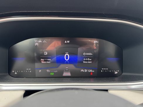 New 2025 Volkswagen Taos SE image 29