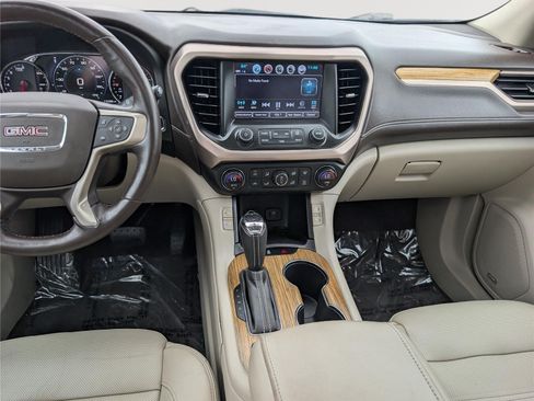 Used 2018 GMC Acadia Denali w/ Technology Package AWD/4WD image 20