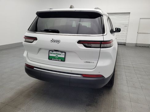 Used 2023 Jeep Grand Cherokee L Laredo RWD image 7