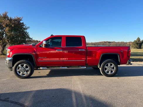 Used 2018 GMC Sierra 2500 SLT w/ Duramax Plus Package image 8