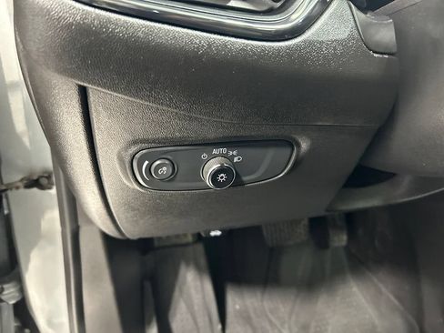 Used 2024 Chevrolet Equinox RS AWD/4WD image 14