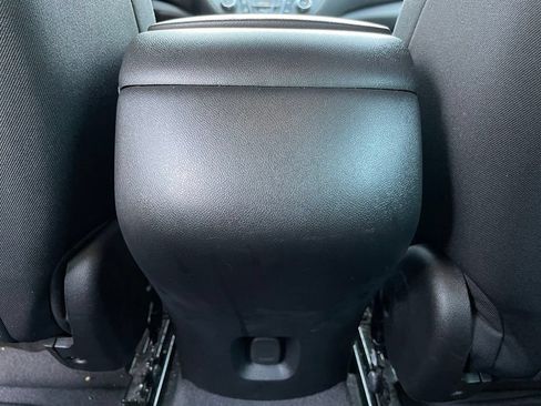 Used 2021 Chevrolet Malibu LS FWD image 27