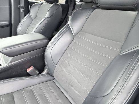 Used 2024 Mitsubishi Outlander SE image 26