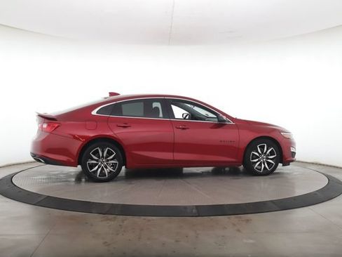 Used 2022 Chevrolet Malibu RS FWD image 6