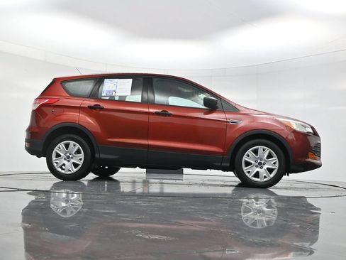 Used 2016 Ford Escape S FWD image 46