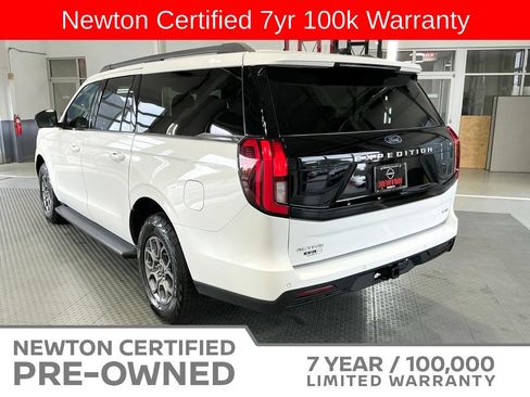 Used 2025 Ford Expedition Max Active AWD/4WD image 27