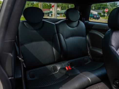 Used 2011 MINI Cooper John Cooper Works FWD image 24