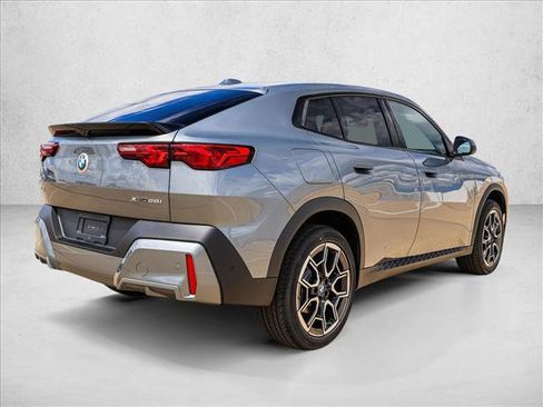 New 2026 BMW X2 xDrive28i w/ Convenience Package AWD/4WD image 5