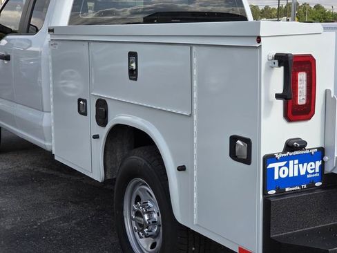 New 2026 Ford F250 XL w/ XL Chrome Package RWD image 13