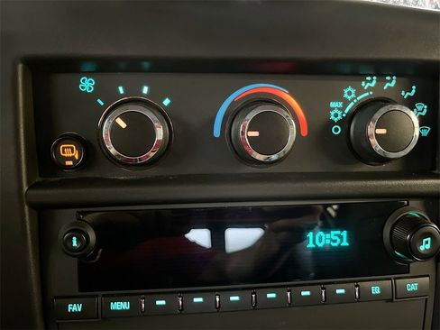 Used 2024 Chevrolet Express 2500 Work Van w/ Driver Convenience Package image 15