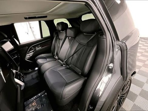 Used 2024 Land Rover Range Rover Autobiography AWD/4WD image 24