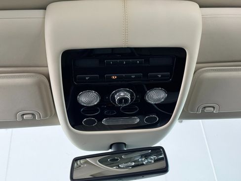 Used 2014 Bentley Flying Spur W12 AWD/4WD image 23