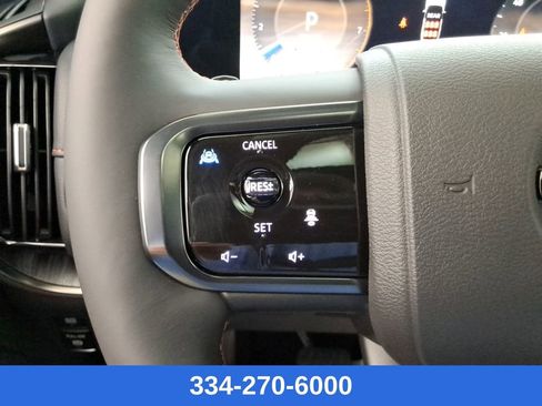 New 2025 Nissan Armada PRO-4X w/ Pro-4X Premium Package image 32