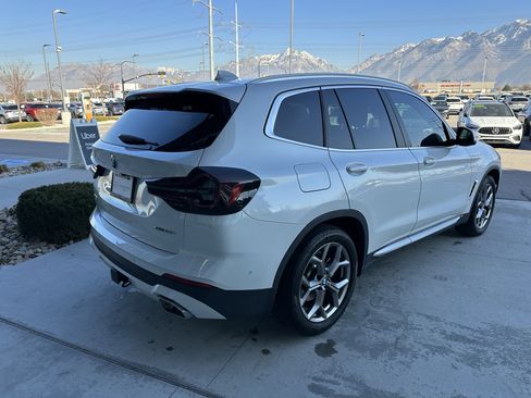 Used 2023 BMW X3 xDrive30i w/ Premium Package image 5