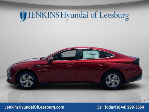 New 2026 Hyundai Sonata SE FWD image 9