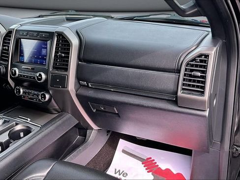 Used 2021 Ford Expedition Max XLT image 27