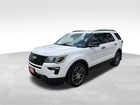 Used 2018 Ford Explorer Sport w/ Equipment Group 401A AWD/4WD image 7