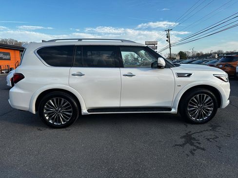 Used 2018 INFINITI QX80 4WD w/ Driver Assistance Package image 4