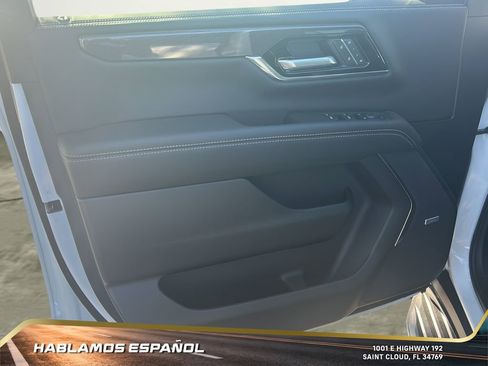 New 2026 GMC Yukon XL Elevation image 32