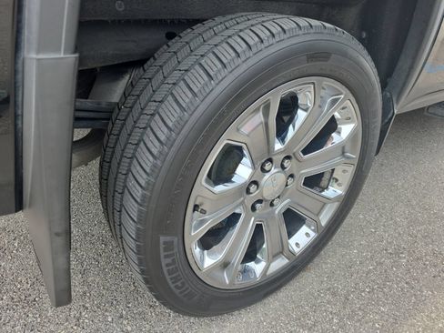 Used 2018 GMC Sierra 1500 Denali w/ Denali Ultimate Package AWD/4WD image 9