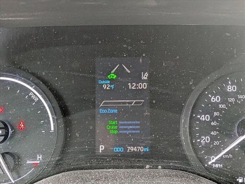 Certified 2022 Toyota Sienna XLE FWD image 10