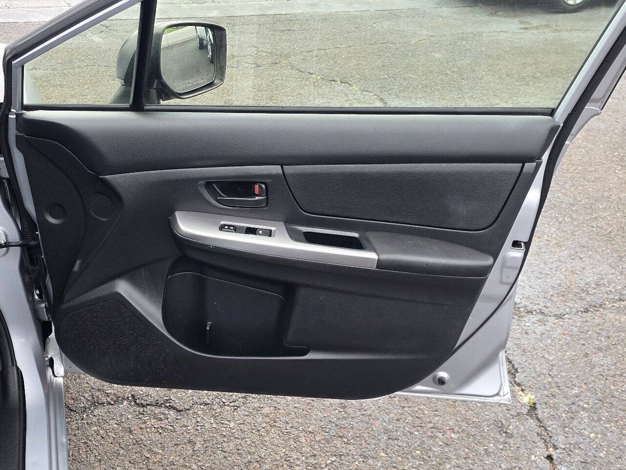 Used 2015 Subaru Impreza 2.0i AWD/4WD image 12