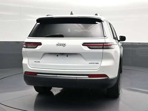 Used 2023 Jeep Grand Cherokee L Limited AWD/4WD image 2