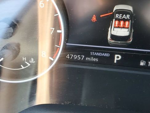 Used 2023 Nissan Rogue FWD image 19