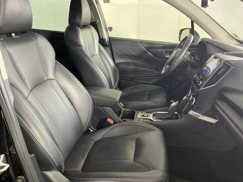 Used 2023 Subaru Forester Touring AWD/4WD image 6