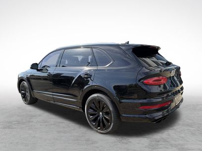 Used 2023 Bentley Bentayga Extended Wheelbase